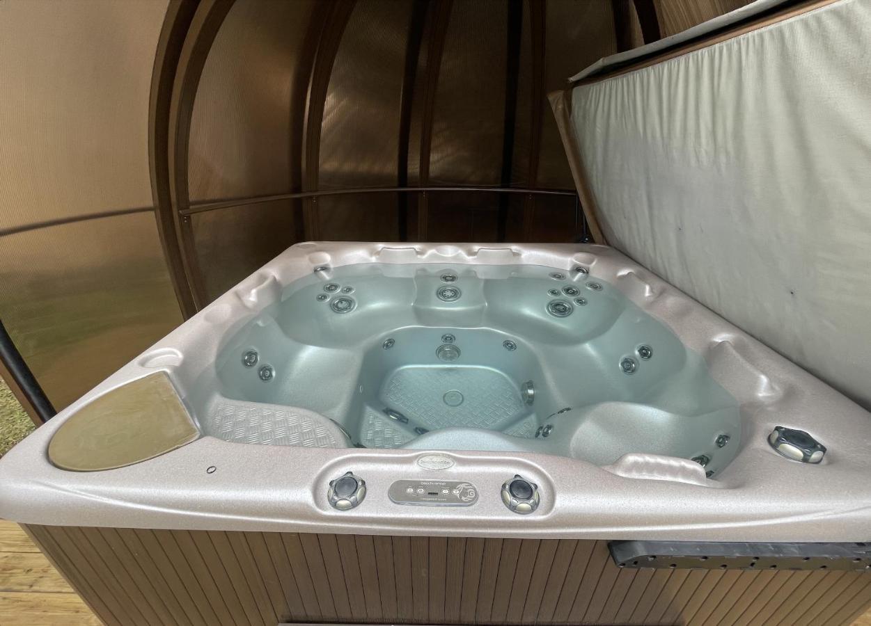 Gite De Pampe Lune & Spa Pampelonne Екстериор снимка